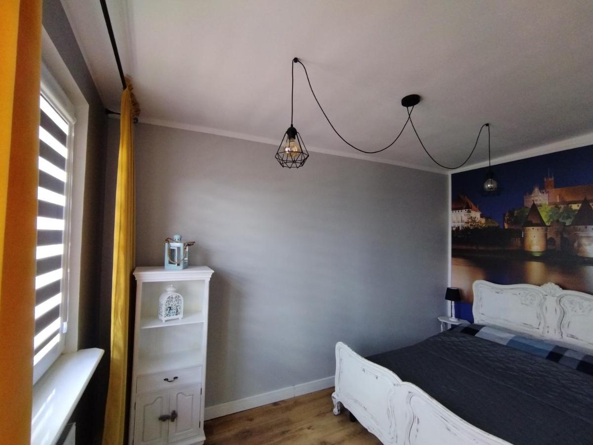 Apartament Przy Zamku Krzyzackim マルボルク エクステリア 写真